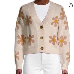 Chelsea & Theodore Cream Floral Cardigan